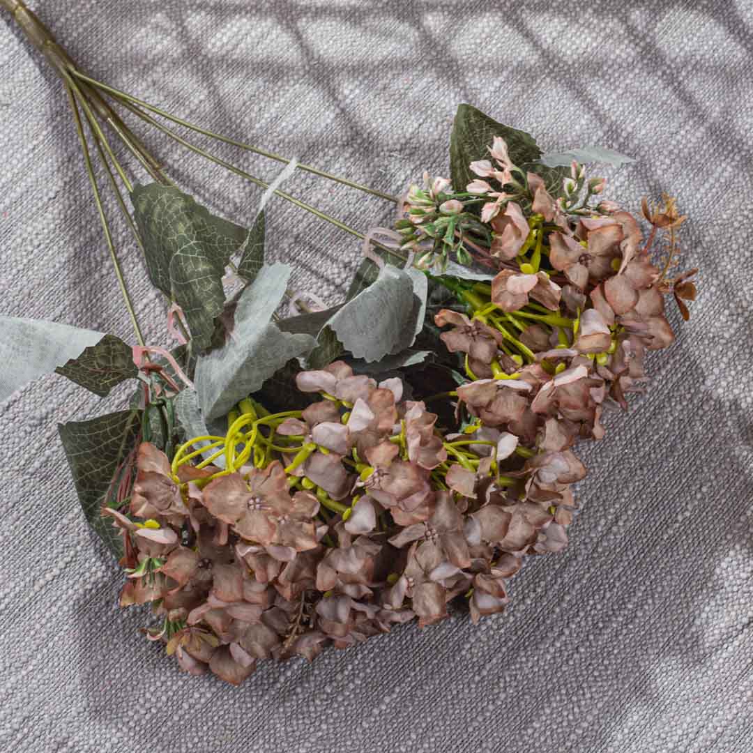 LightBrown Artificial Flower Bunch – 42cm PVC &amp; Nylon