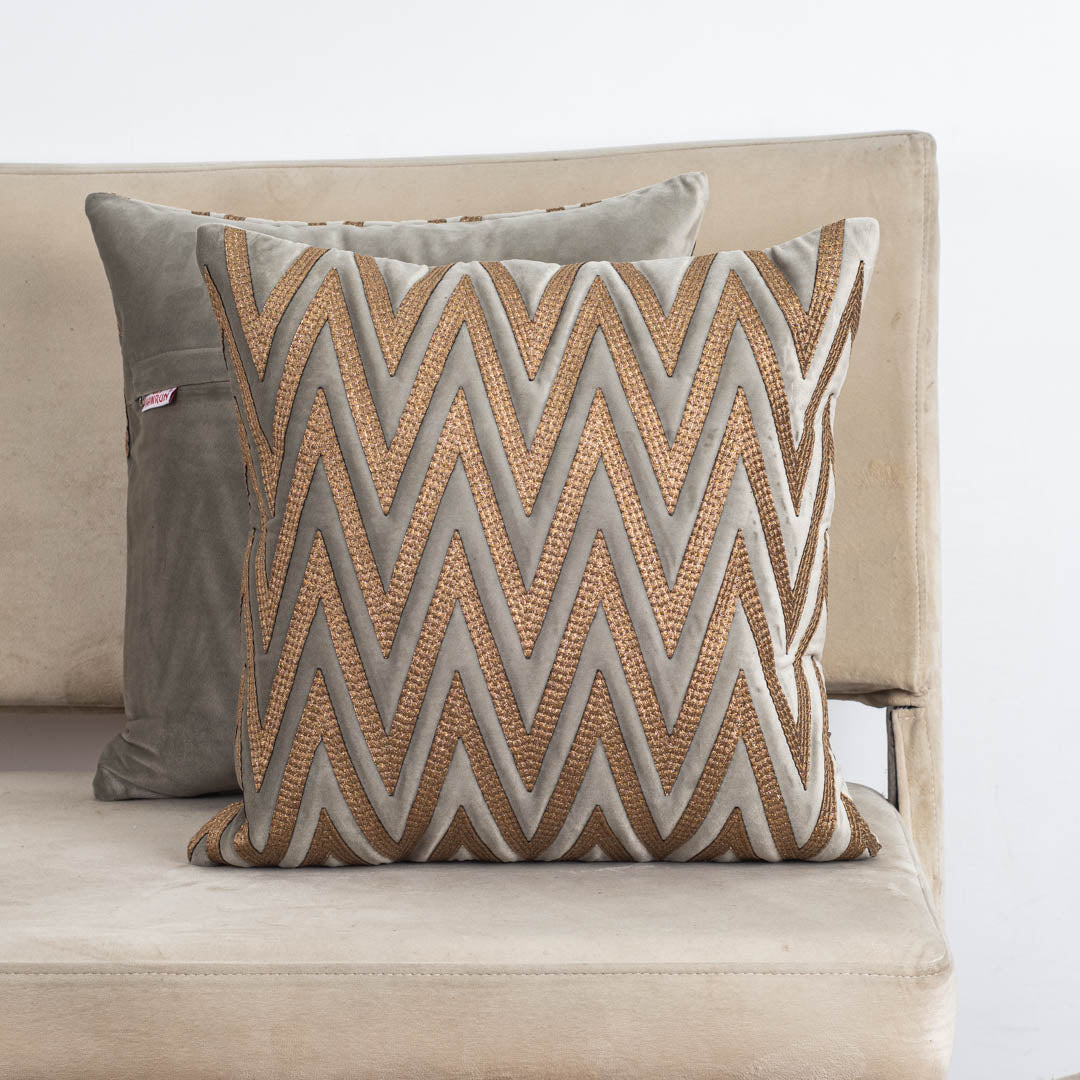ChevronWeave Grey Velvet Cushion Cover – 16x16 Inch Stylish Home Décor