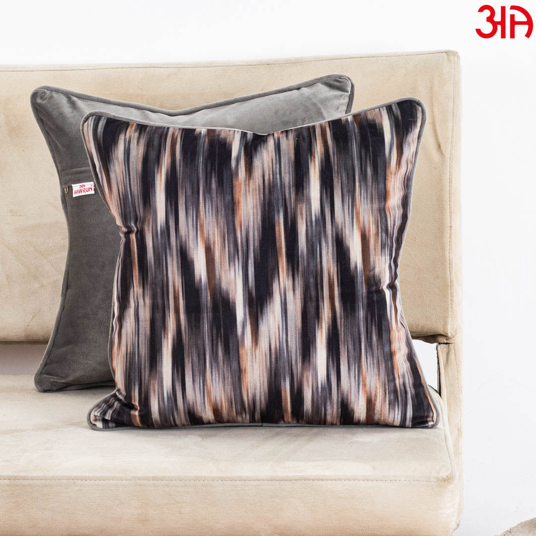 Luxe Velvet Cushion – 16×16- DGN-1