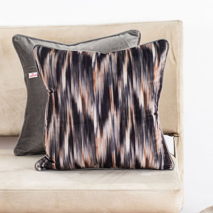 Luxe Velvet Cushion – 16×16- DGN-1