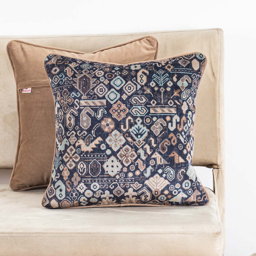 Luxe Velvet Cushion – 16×16-DGN-17