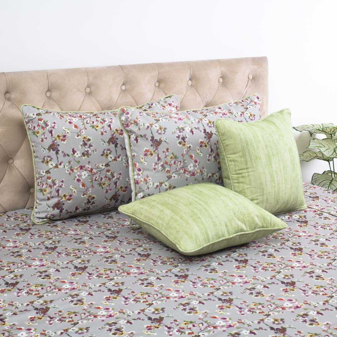 Elegant Floral Garden Cotton Bedspread – 108×108″ | Design 5