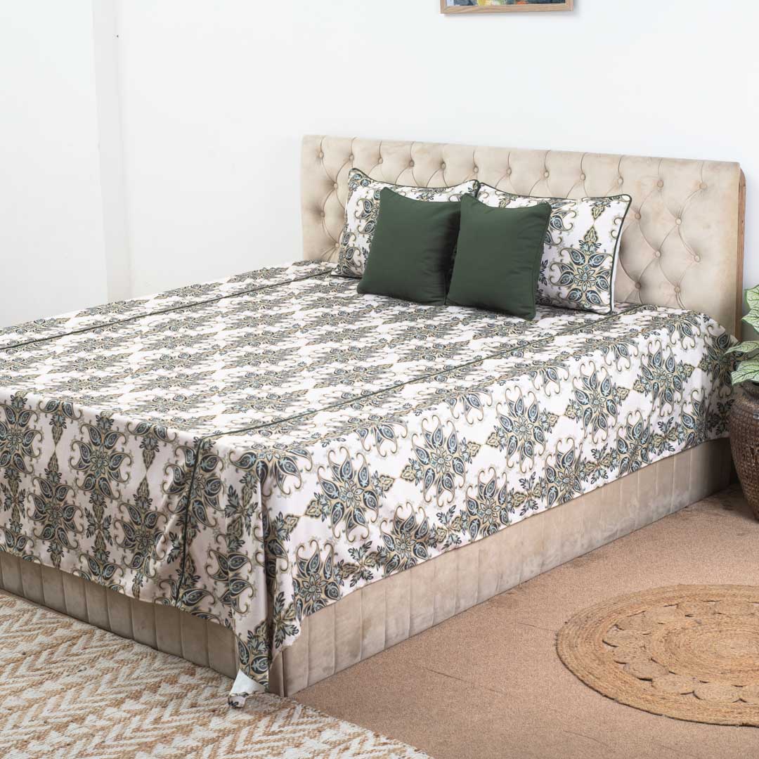 Classic Ornate Motif Cotton Bedcover – 108×108″| Design 11