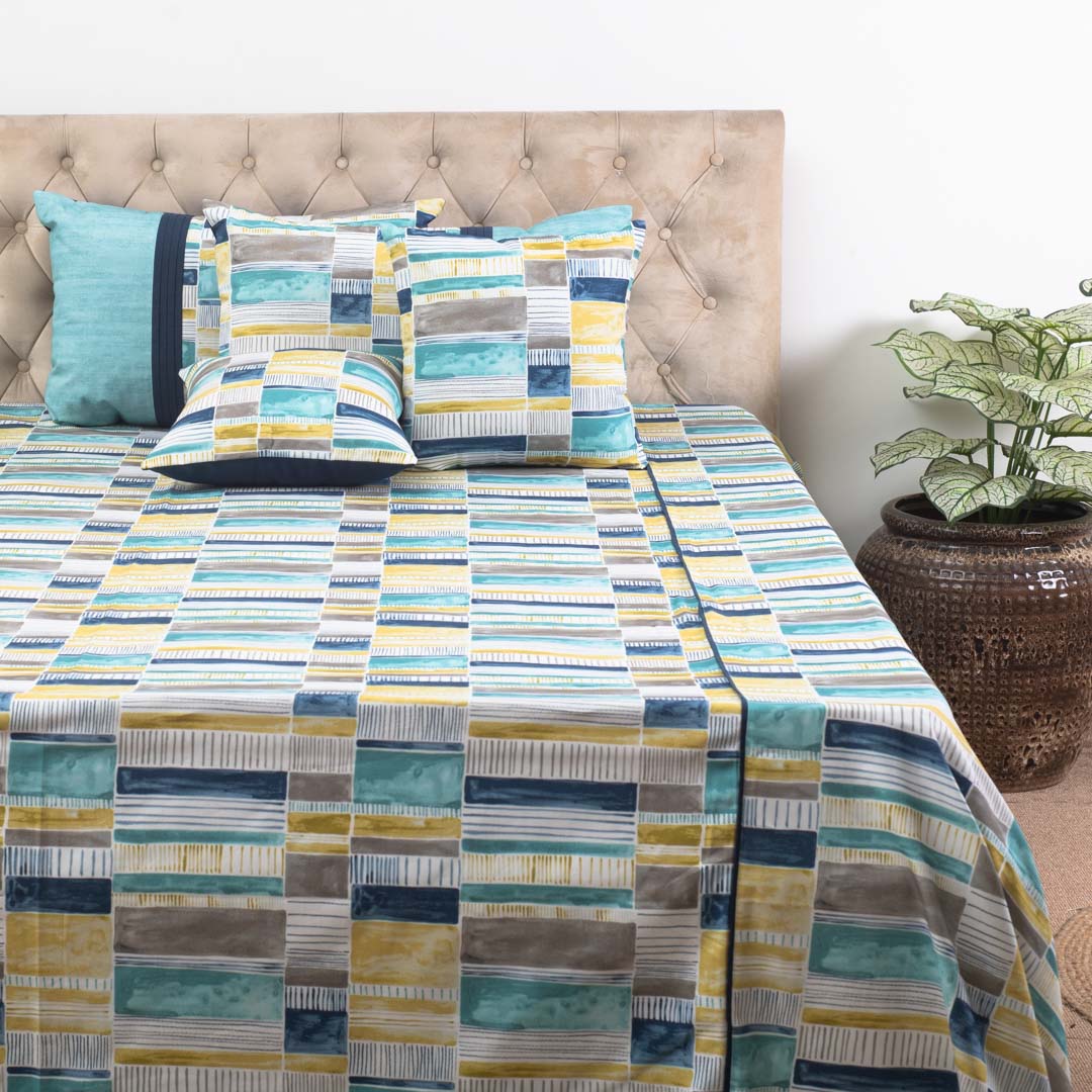 Coastal Mosaic Luxury Cotton Bedspread – 108×108″ | Design 12
