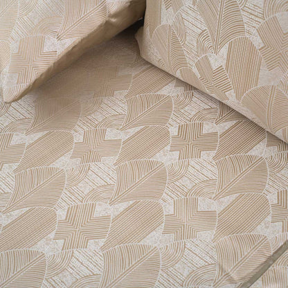 Soft Champagne Leaf Jacquard Bedcover – 100×108″ | Design 37