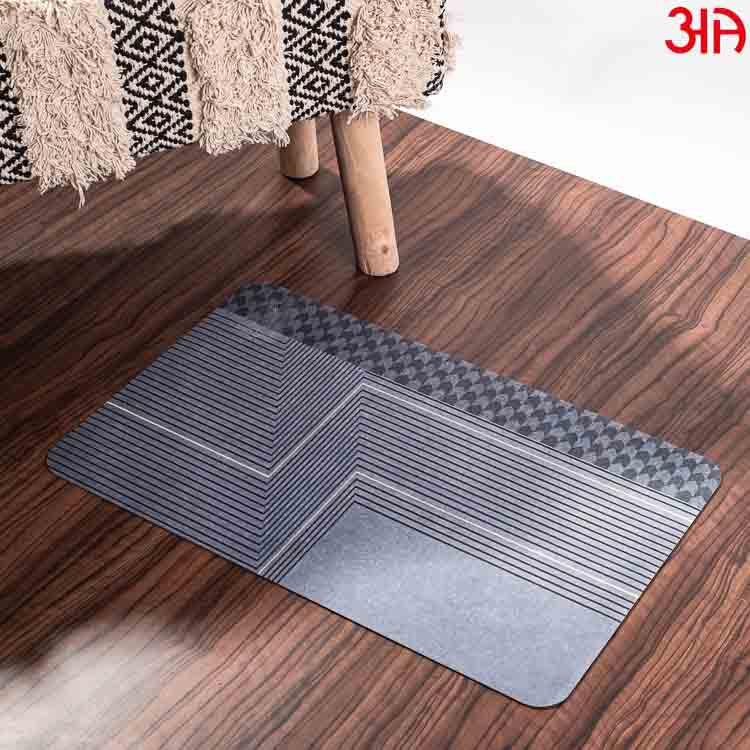 Geometric Pattern Rubber Anti Skid Water Absorbent Mat (38x58) CM