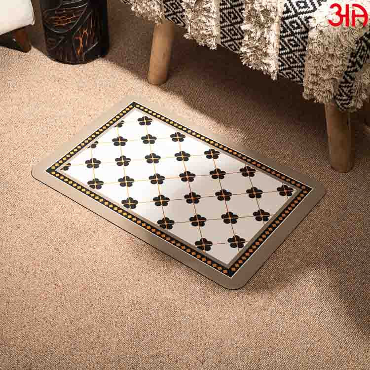 The Crossed Flower Rubber Anti Skid Water Absorbent Mat (38x58) CM
