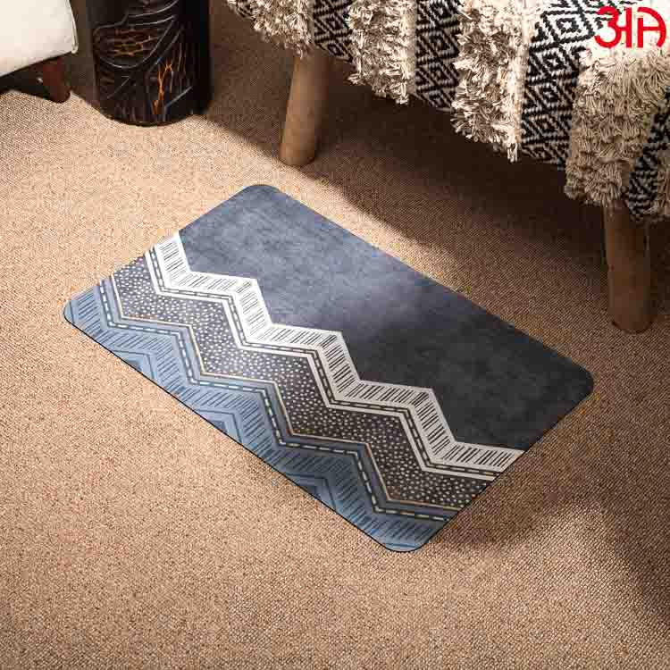 Grey Geometric Rubber Anti Skid Water Absorbent Mat (38x58) CM