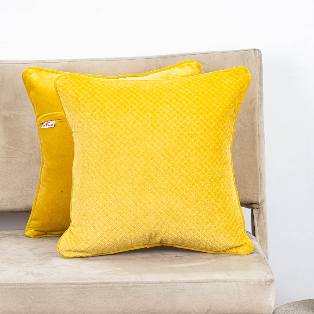 Diamond Stitch Velvet Cushion – 16 × 16 in