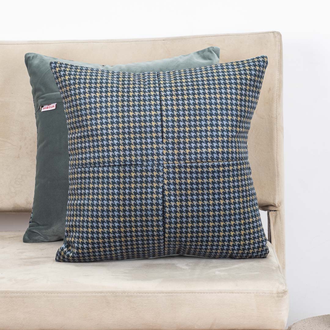 Suede Velvet Cushion Cover – 16×16″