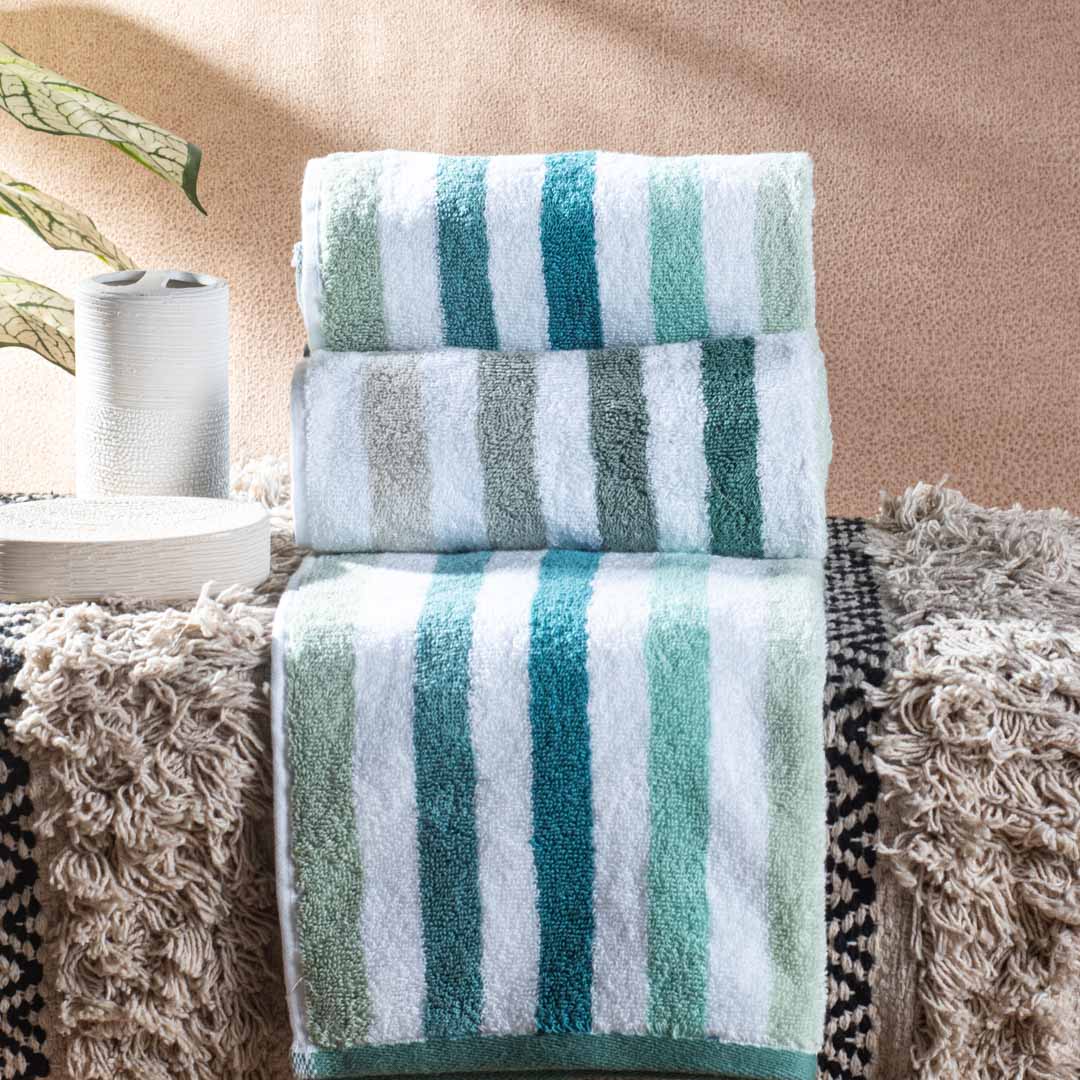 Soft Touch Sage Stripe Cotton Towel – 42 × 75 cm - DGN-1