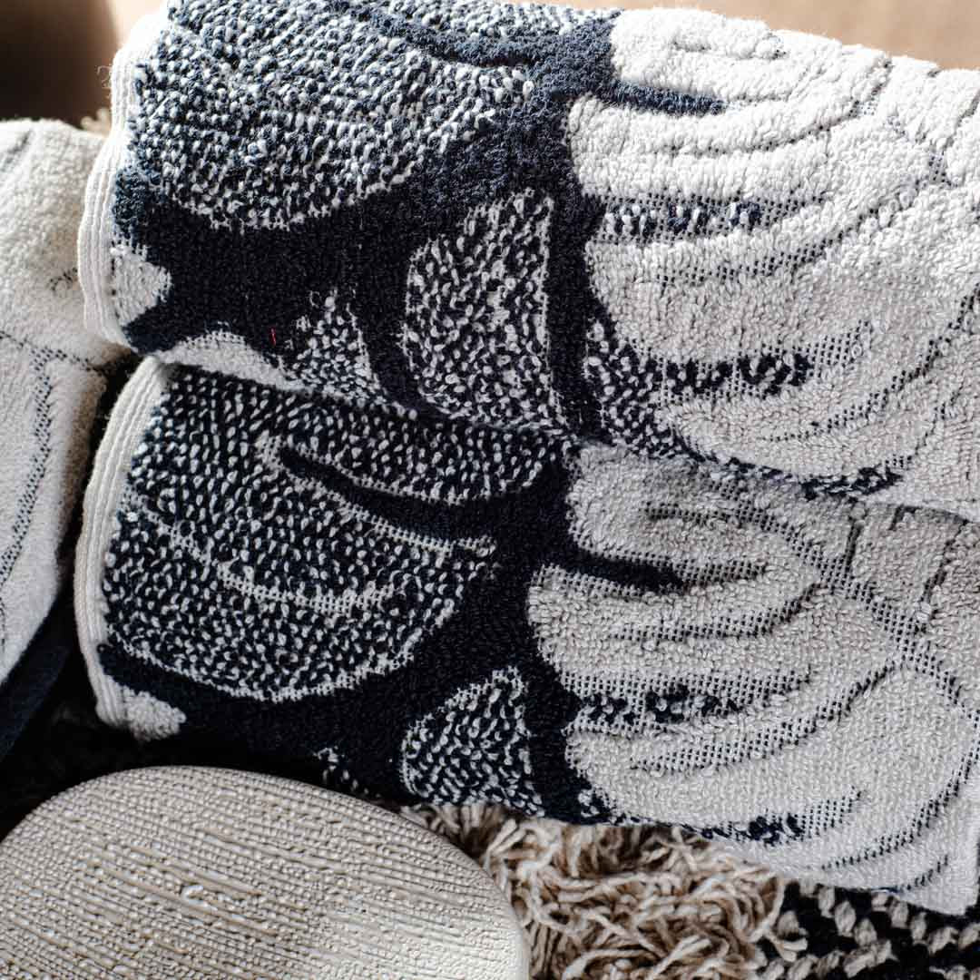 Graphite Leaf Design Cotton Towel – 42 × 75 cm-DGN-6