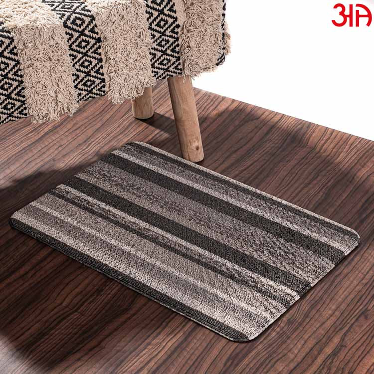 Hoopla stripe pvc front door mat