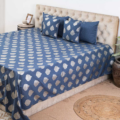 Blue &amp; Silver Floral Motif Polyester Jacquard Bedspread – 100 x 108 Inch