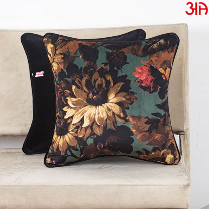 Vintage Bloom Velvet Cushion – 16 × 16 in Dgn-26