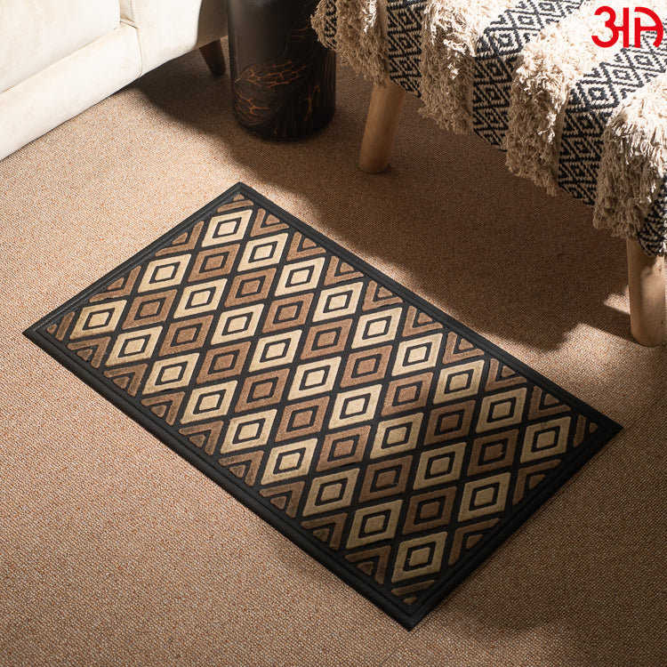 Beige And Brown Diamond Anti Skid Durable Material PP Mat (45x75) CM