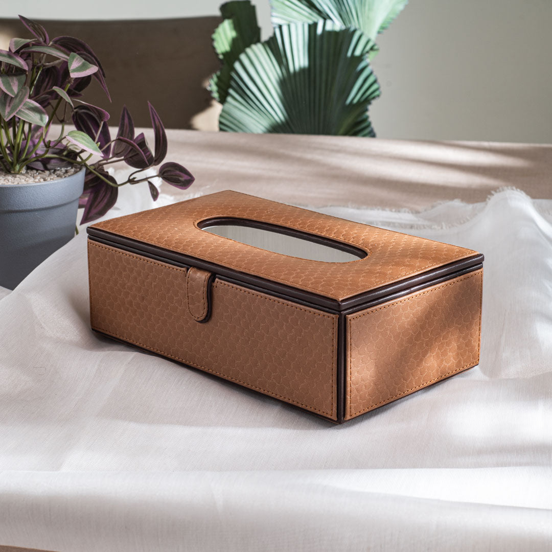 Textured Light Brown Vegan Leather Tissue Box Holder – 24 × 14 × 8 cm