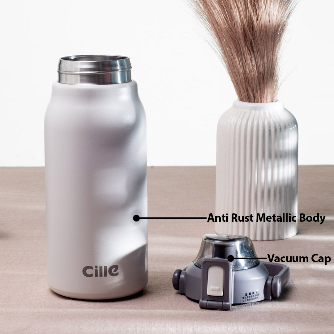 Anti-Rust Metallic Flask – 1.3L-31×10 cm