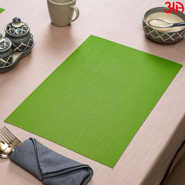 The Grass Green Pvc Table Mat (2Pcs Set) (12x18) Inch