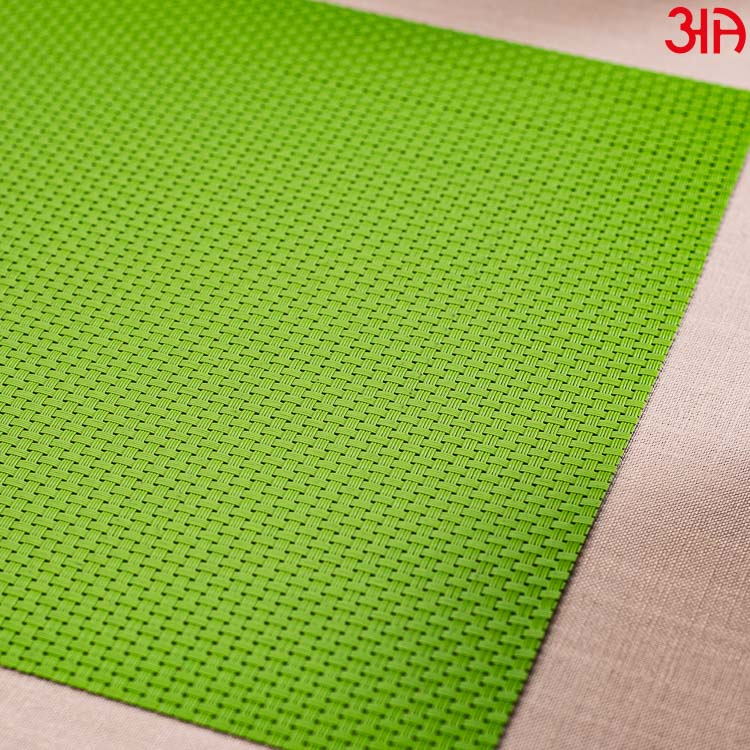 The Grass Green Pvc Table Mat (2Pcs Set) (12x18) Inch