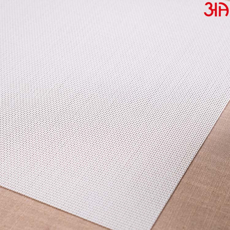 Creamy White Pvc Table Mat (2Pcs Set) (12x18) Inch