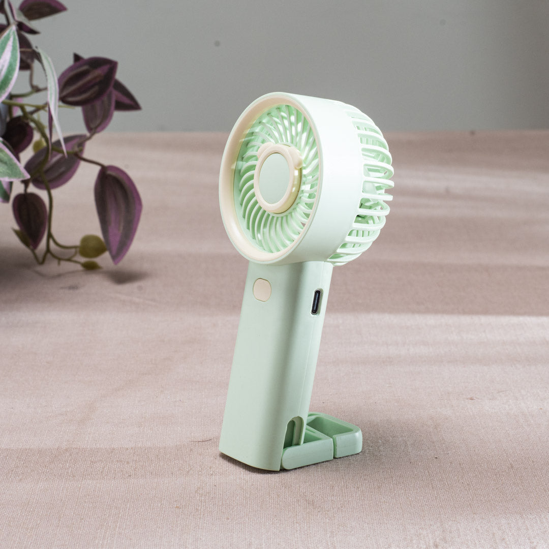 Cute Bear Portable Handheld Fan with Mist – 6 x 16 CM-Green Plastic Body