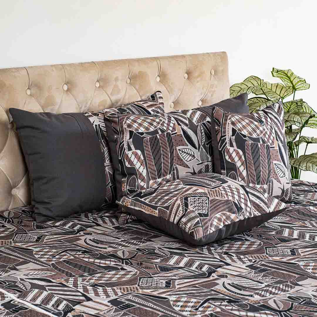 Brown Forest King Size (100x108)-Inch Bedcover Set (1+2+2)
