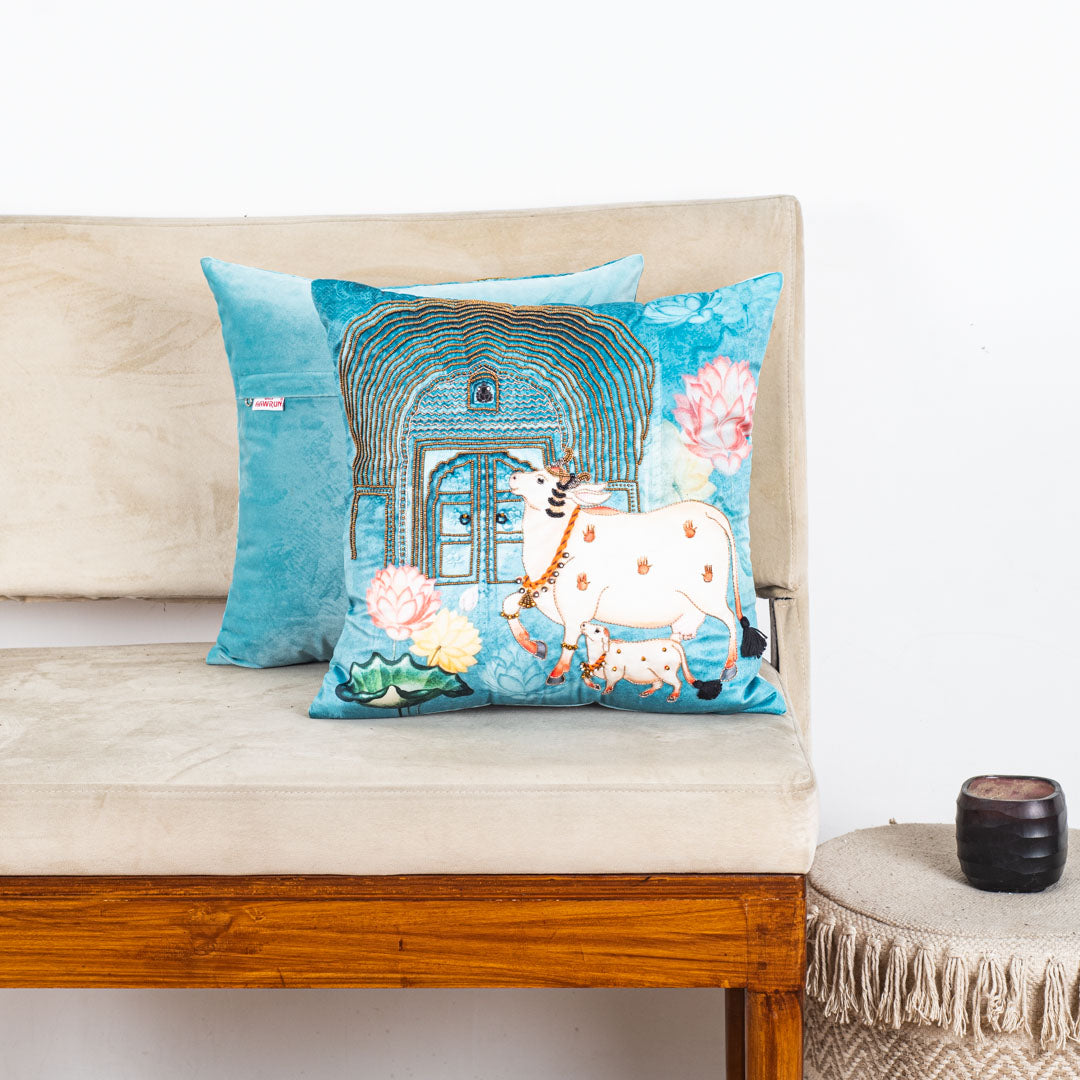 Traditional Cow Artwork Cushion Cover | Premium Home Décor – Aawrun