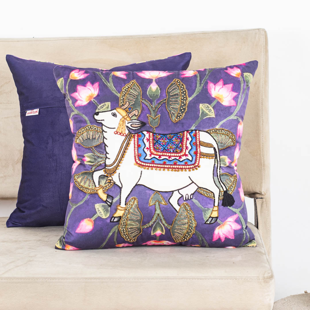 Traditional Cow Motif Cushion Cover | Premium Home Décor – Aawrun