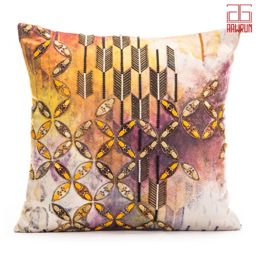 Trendy Arrow Pattern Cushion Cover