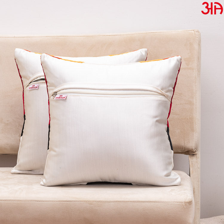 v-stripe red cushion cover4