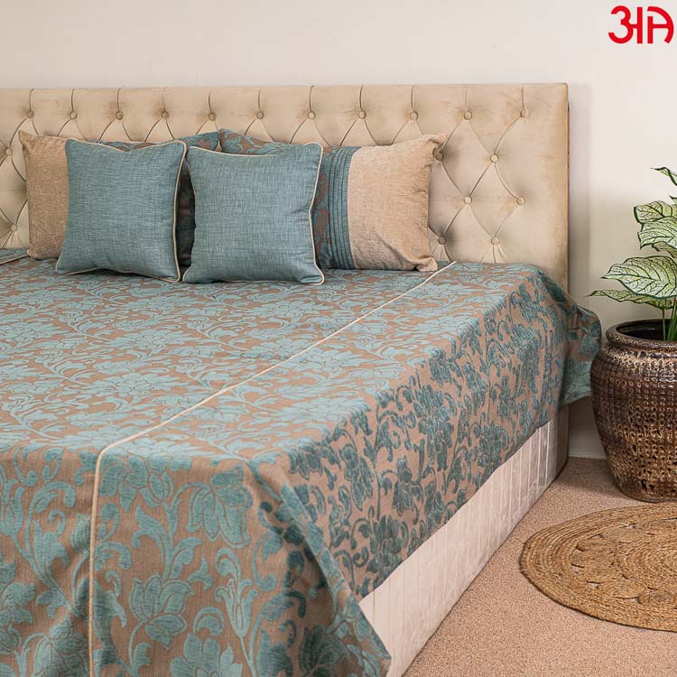 aqua floral bed cover4