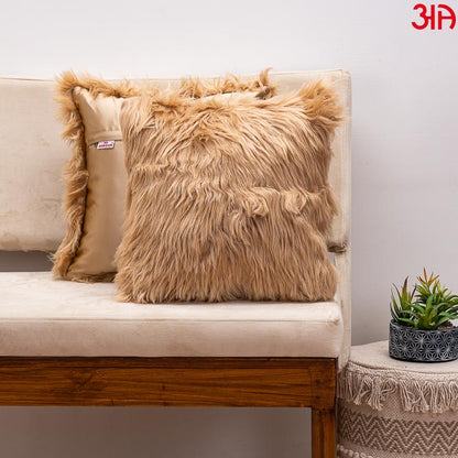 beige furry cushion2