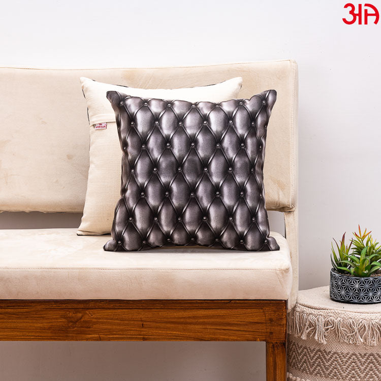 digital printed velvet cushion black2