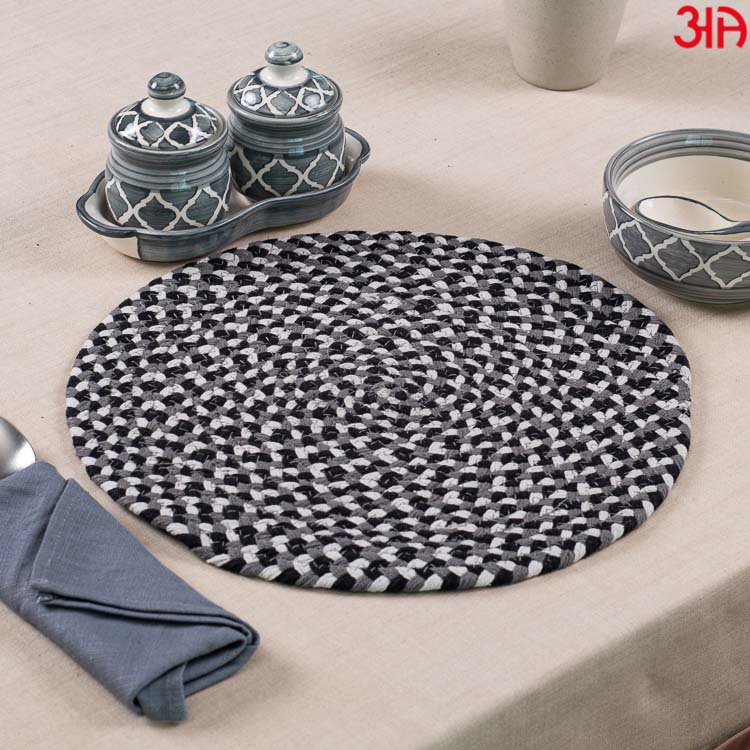 mix cotton round table mat white black2