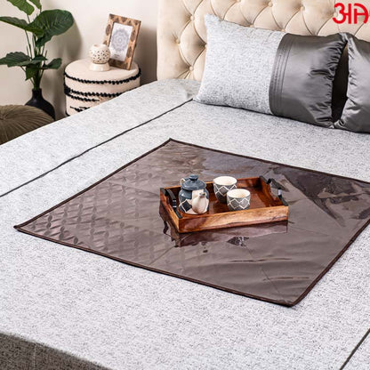 brown bed mat3