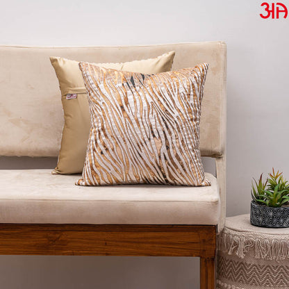 Animal skin pattern velvet cushion cover2