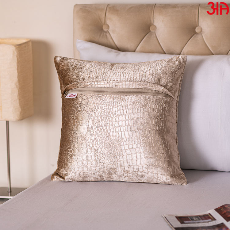 four square textured cushion4