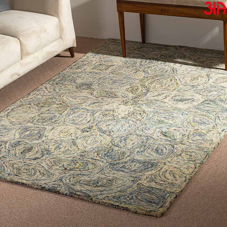 green abstract design woolen embossed carpet