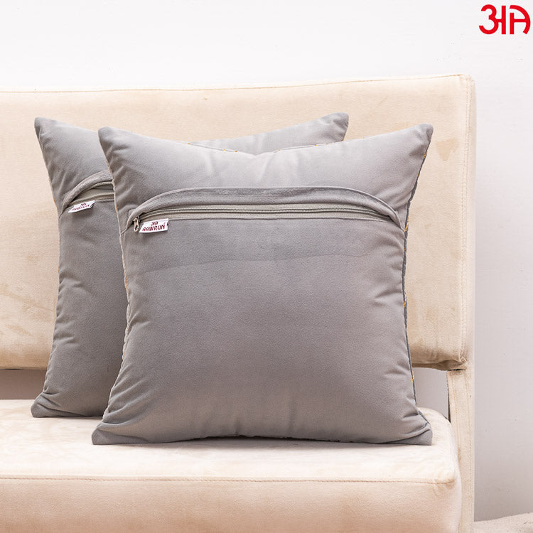 grey diamond design cushions4