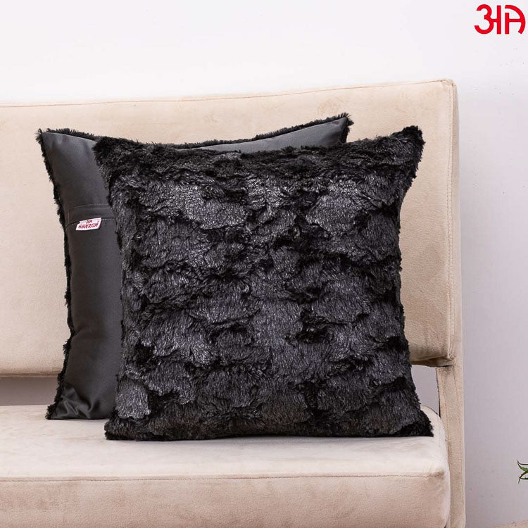 metallic fur cushion cover grey1