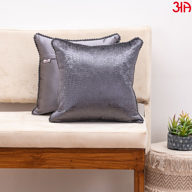 Grey Snake Skin Textured Cushion2