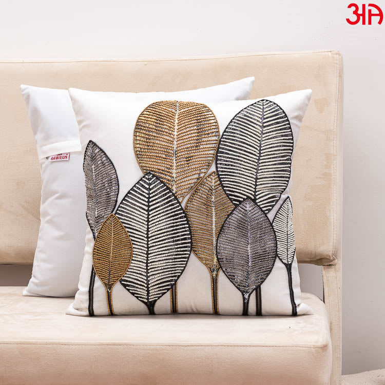 Leaf Design Cushion Cover