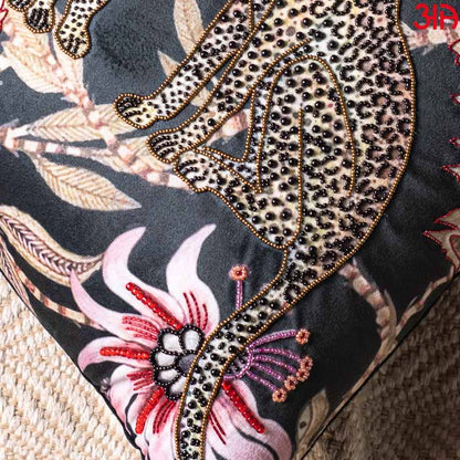 twin leopard handwork cushion cover black3