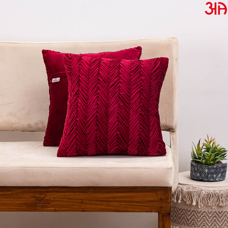 maroon zig zag solid color cushion2