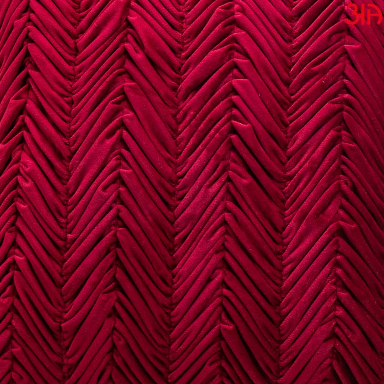 maroon zig zag solid color cushion3