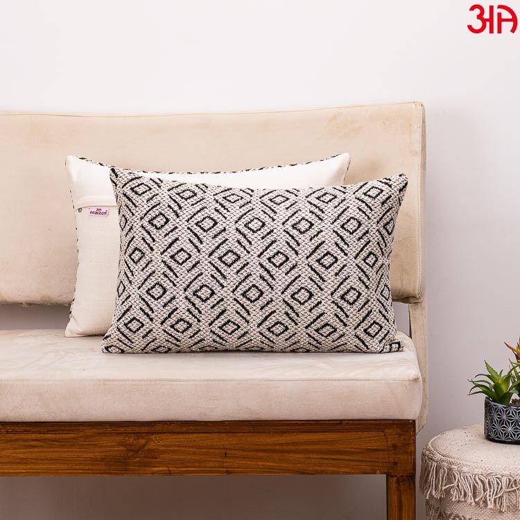 off white jute cotton cushions2