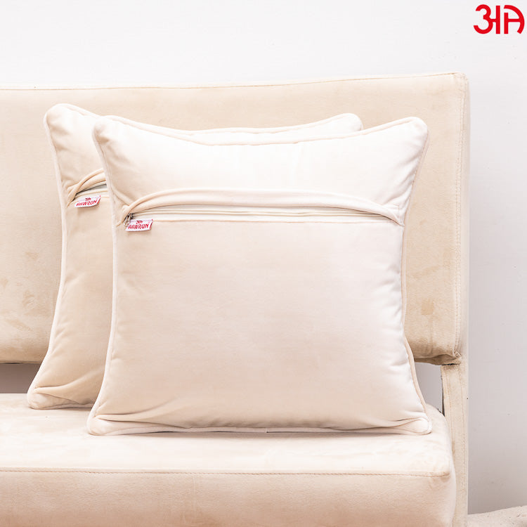 white velvet cushion cover4