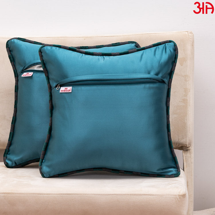 green velvet cushion cover4