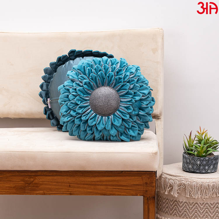 aquamarine sunflower round cushion2